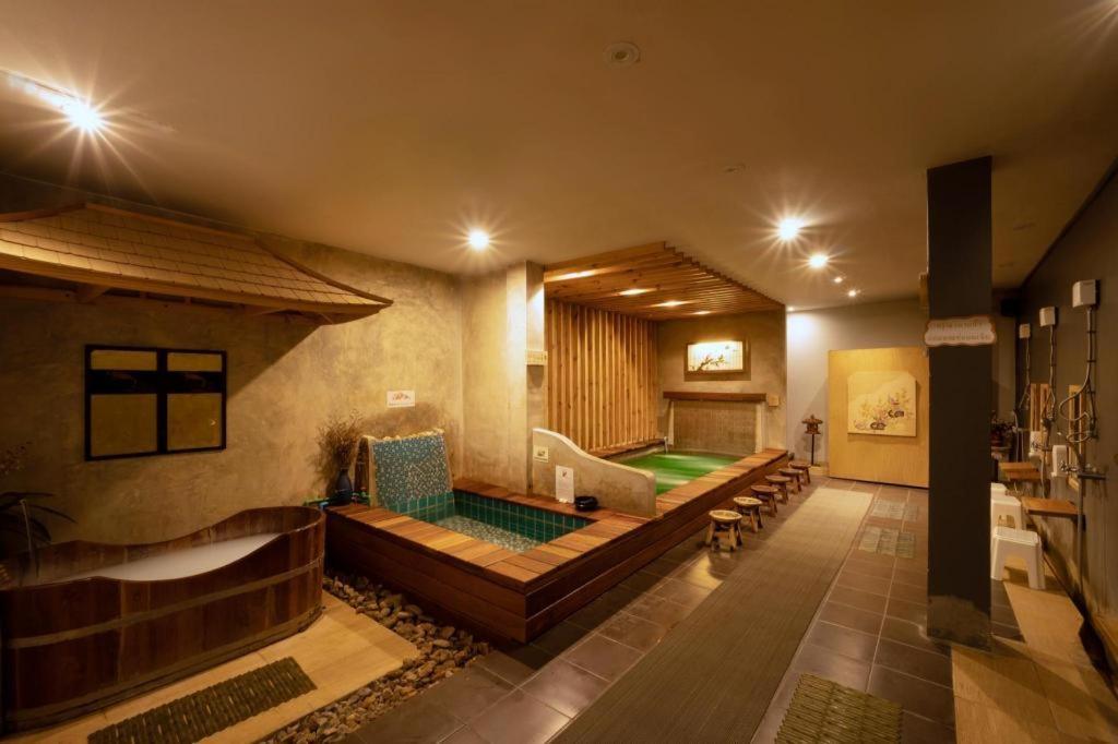 Haikin Ryokan Chiang Mai Eksteriør bilde