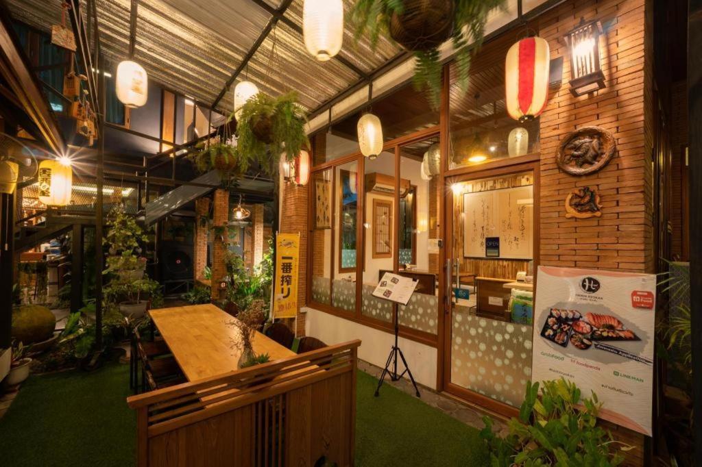 Haikin Ryokan Chiang Mai Eksteriør bilde